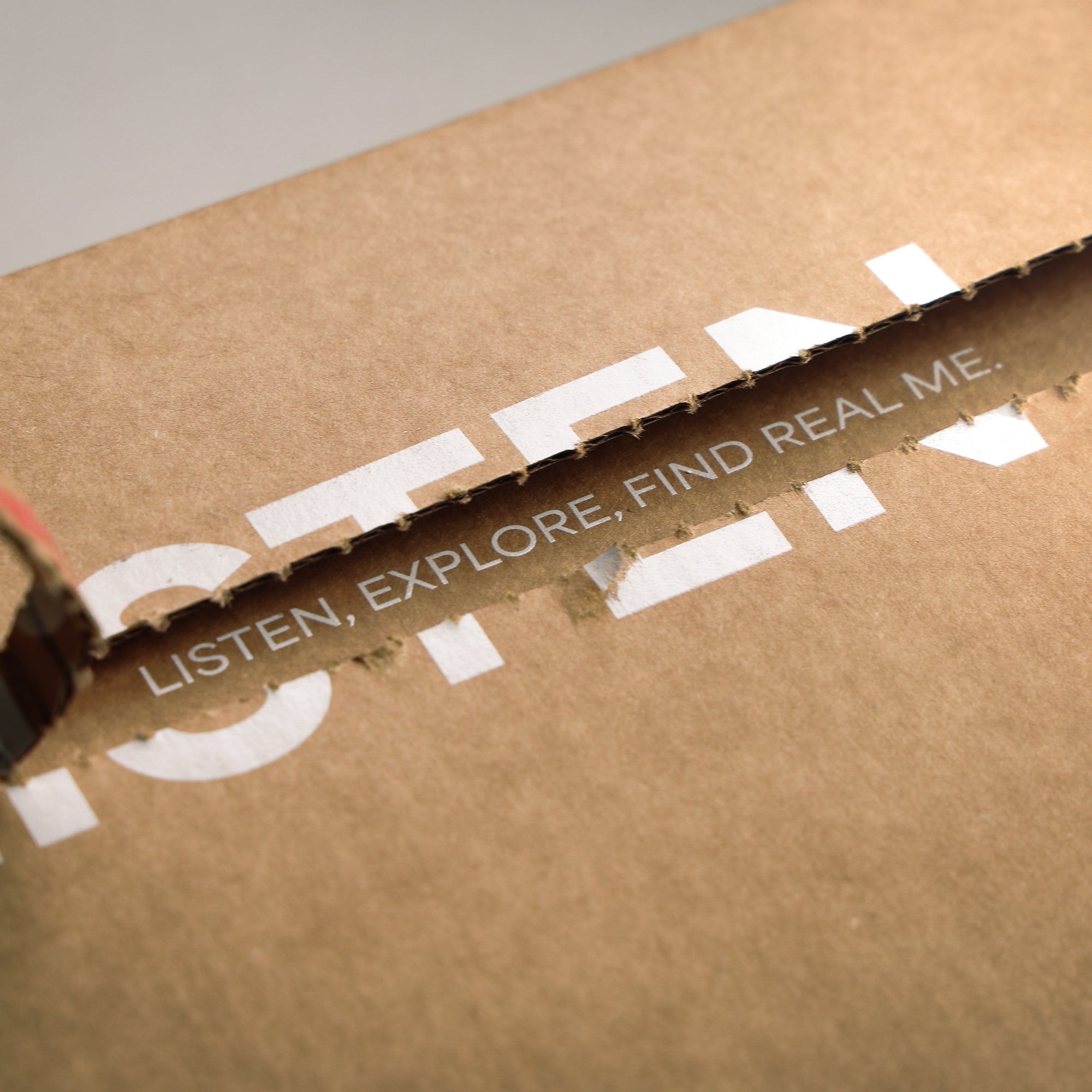 LISTEN Gift Box